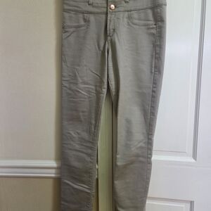 Refuge Gray Skinny Jeans